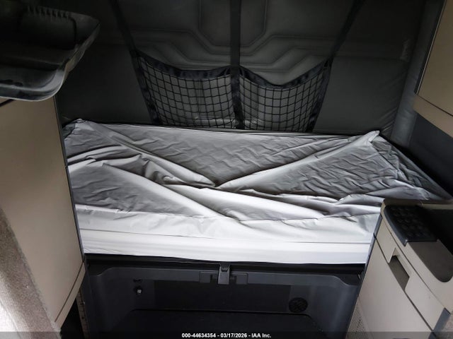 Freightliner Cascadia 125