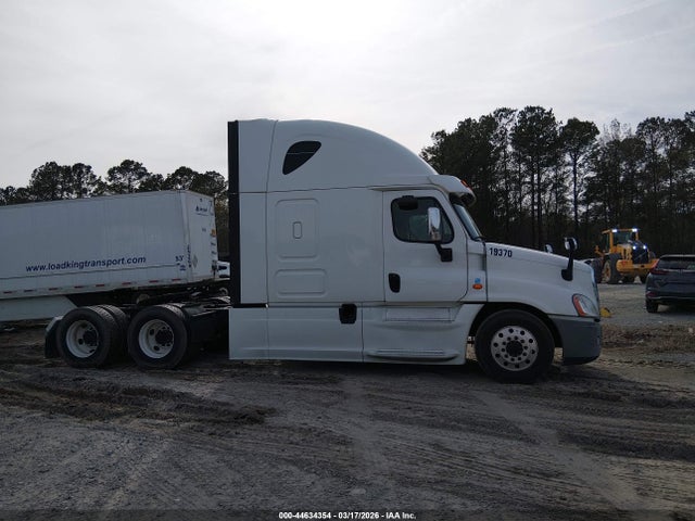 Freightliner Cascadia 125
