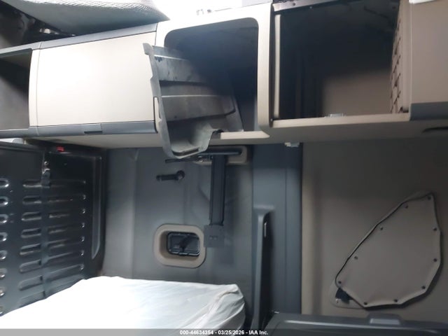 Freightliner Cascadia 125