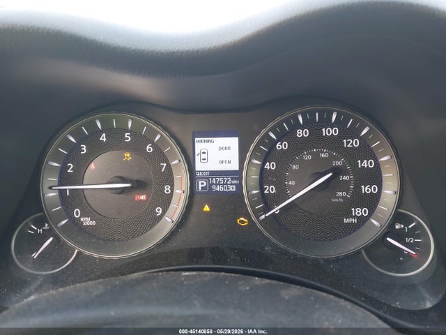 INFINITI Q70 3.7x