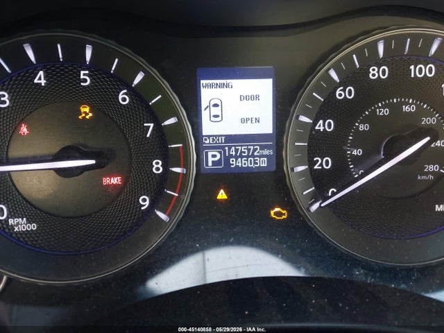INFINITI Q70 3.7x