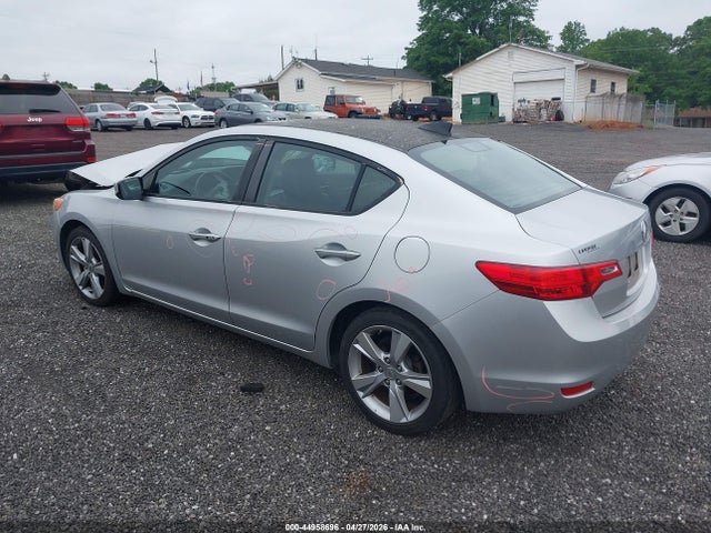 Acura ILX 2.0l