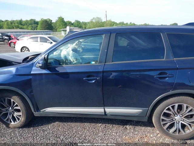 Mitsubishi Outlander Se
