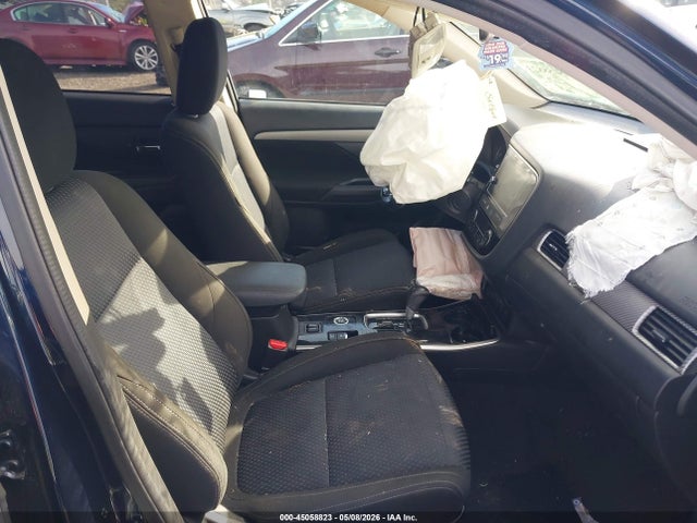 Mitsubishi Outlander Se