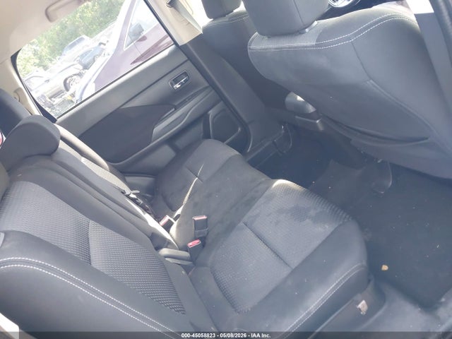 Mitsubishi Outlander Se