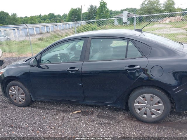 Kia Rio S