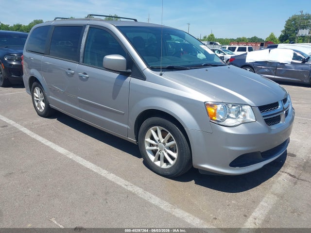 Salvage Dodge Grand Caravan Image