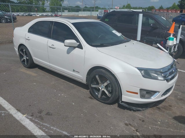 Salvage Ford Fusion Image