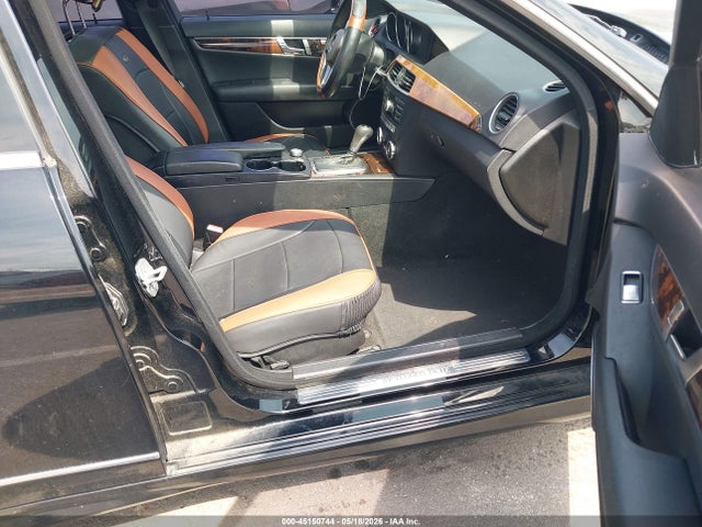 Mercedes-Benz C-Class Sport 4matic