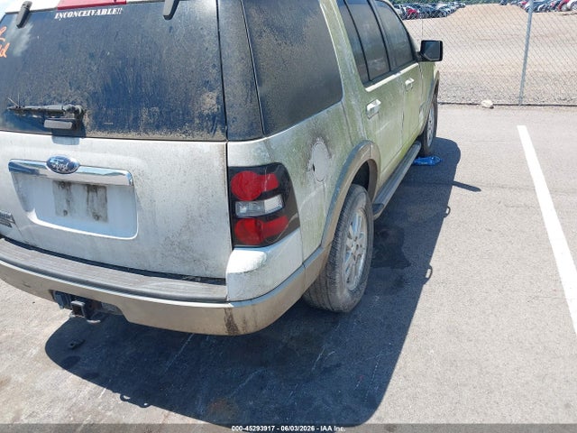 Ford Explorer Eddie Bauer