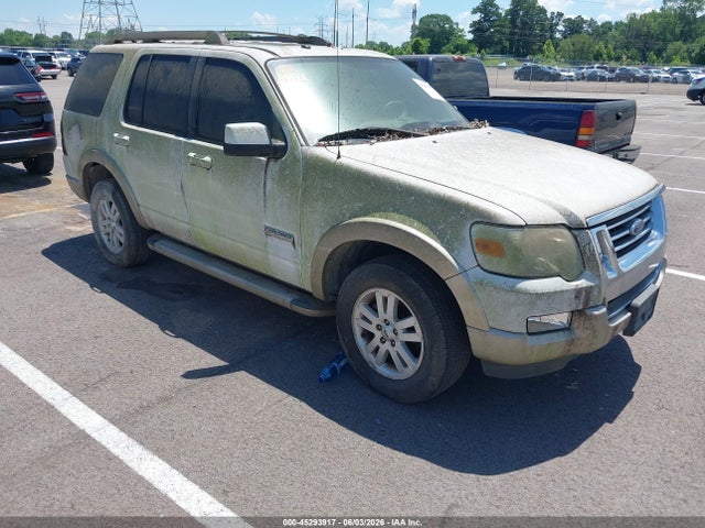 Salvage Ford Explorer Image