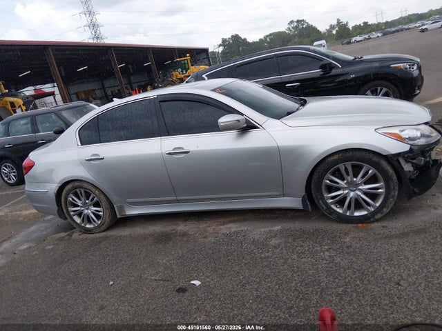 Hyundai Genesis 3.8