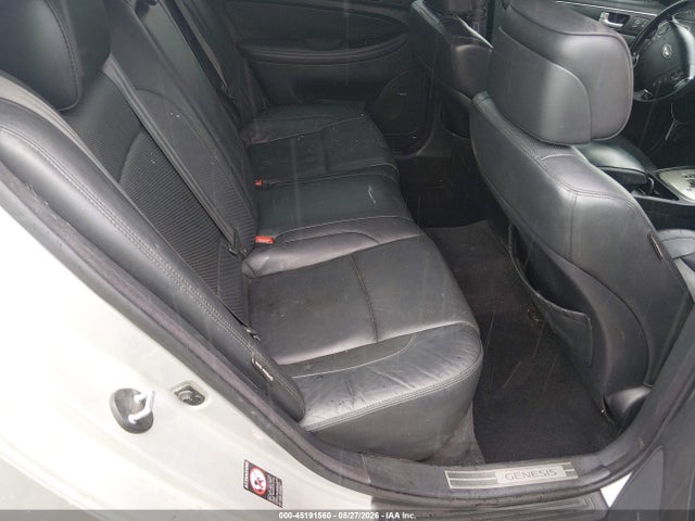 Hyundai Genesis 3.8