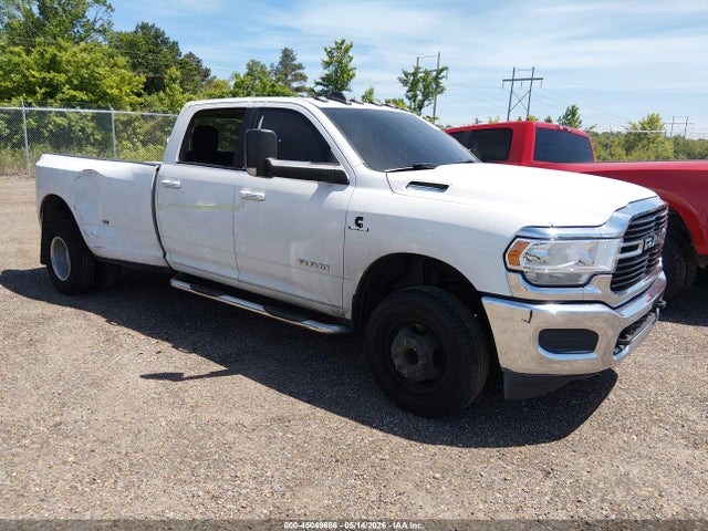 Salvage Ram 3500 Image