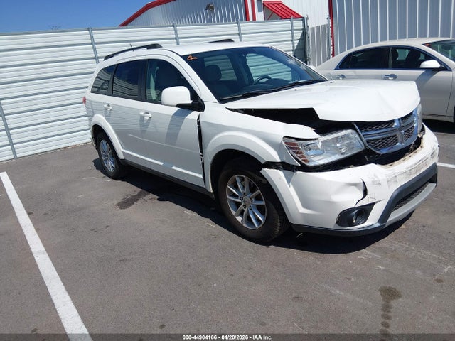 Salvage Dodge Journey Image