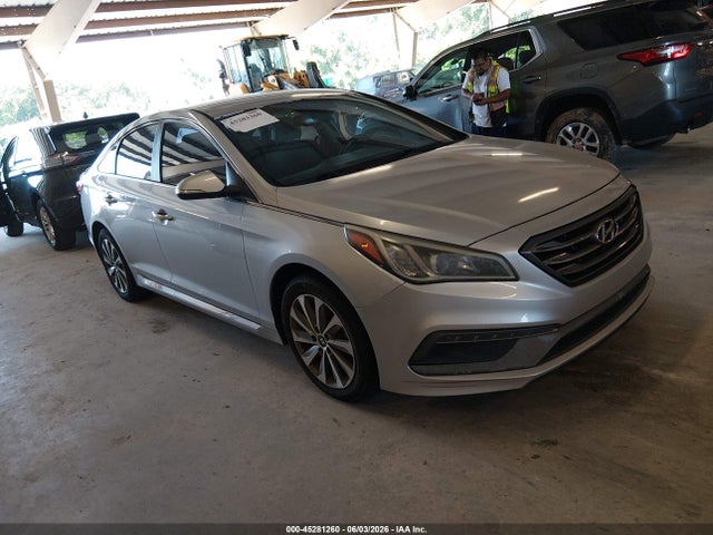 Salvage Hyundai SONATA Image