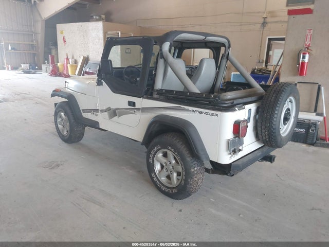 Jeep Wrangler S