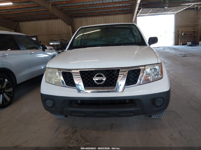 Nissan Frontier Xe