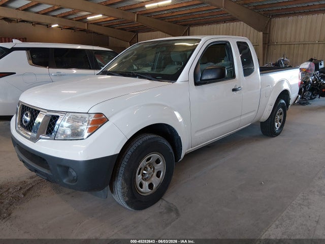 Nissan Frontier Xe