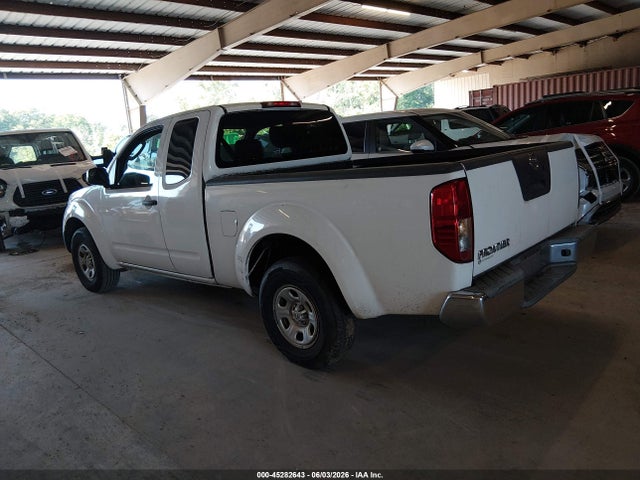Nissan Frontier Xe