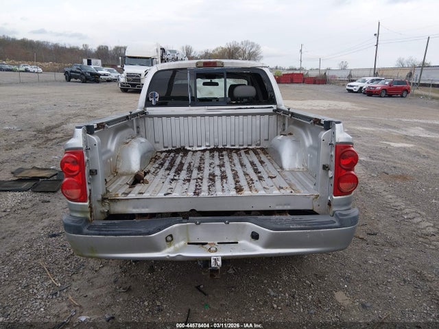 Dodge Dakota Slt