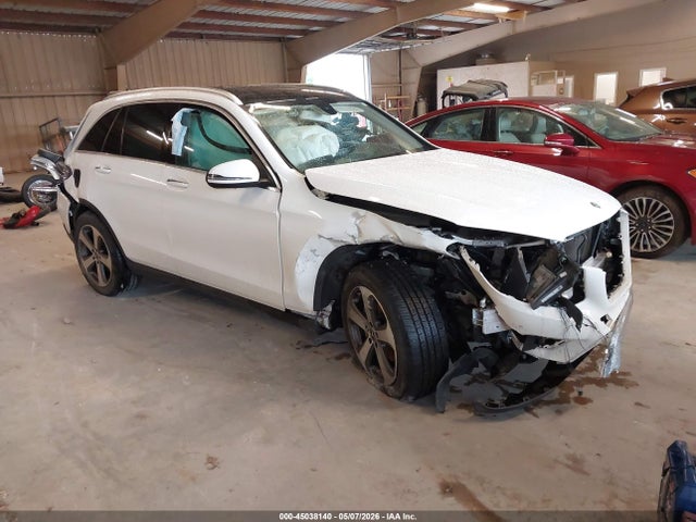 Salvage Mercedes-Benz GLC Image