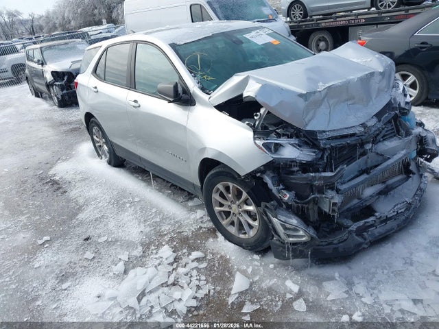 Salvage Chevrolet Equinox Image