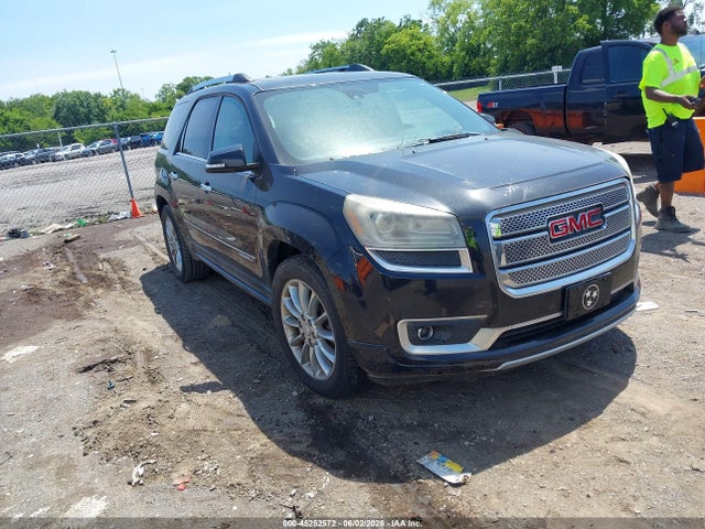 Salvage GMC Acadia Image