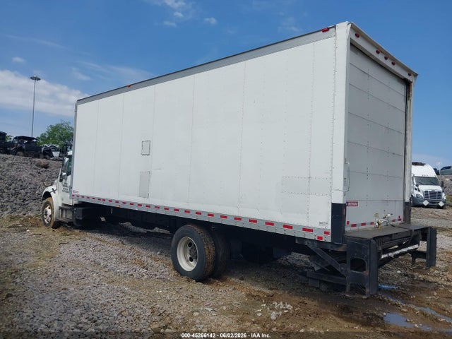 Freightliner M2 106