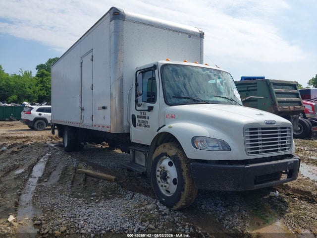 Salvage Freightliner M2 106 Image