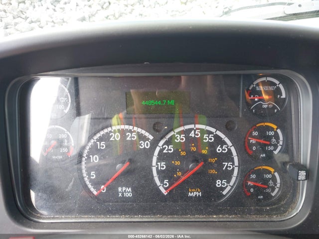 Freightliner M2 106