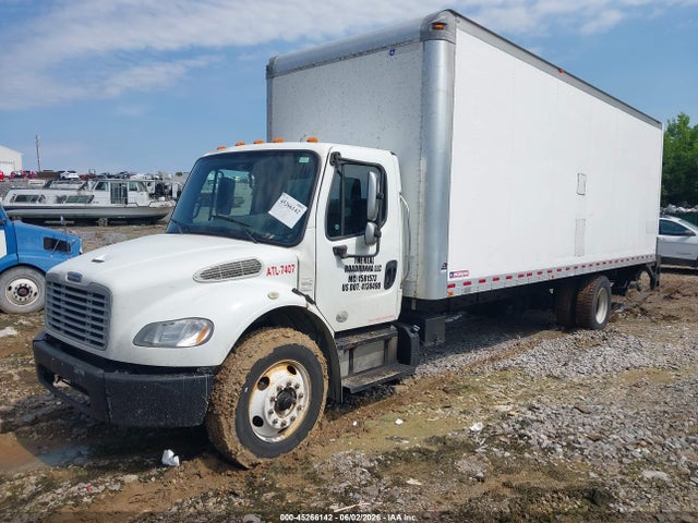 Freightliner M2 106