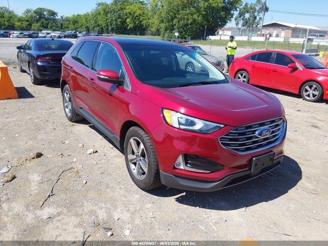 Salvage Ford Edge Image