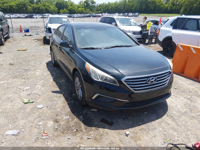 Salvage Hyundai SONATA Image
