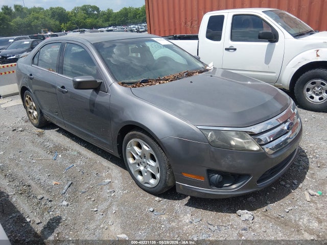 Salvage Ford Fusion Image