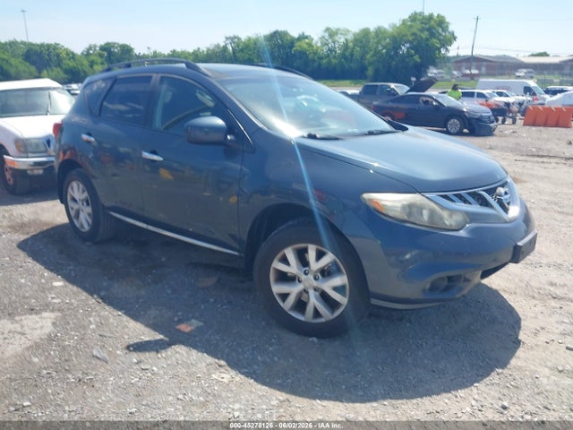 Salvage Nissan Murano Image