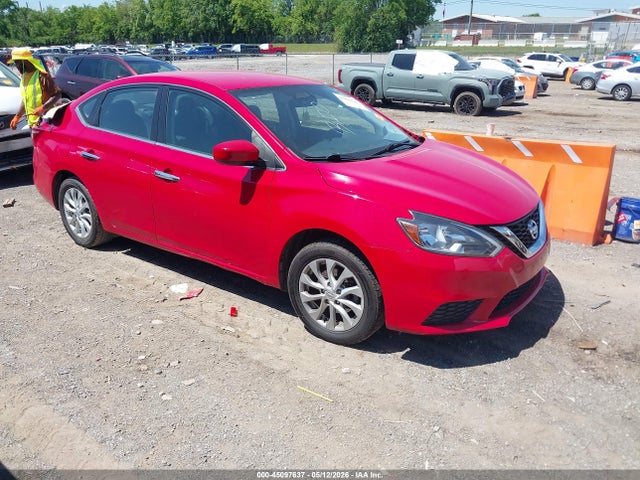 Salvage Nissan Sentra Image