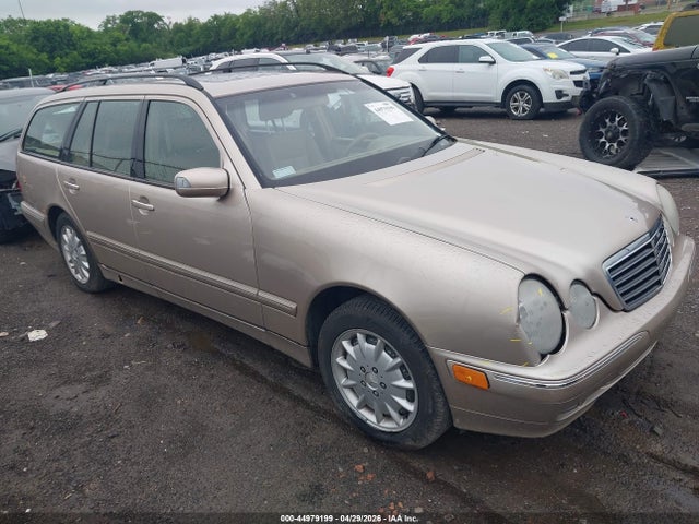 Salvage Mercedes-Benz E-Class Image