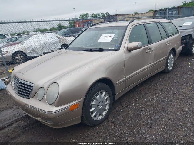 Mercedes-Benz E-Class 4m