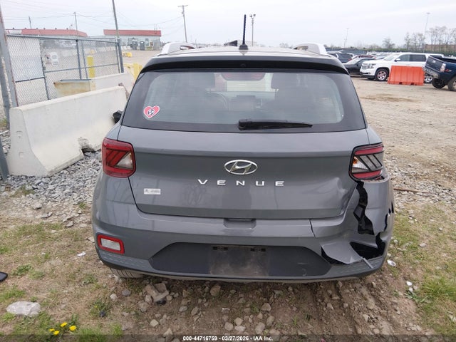 Hyundai VENUE Limited