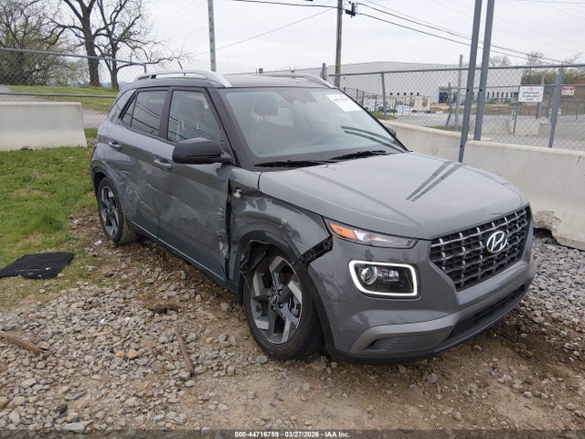 Salvage Hyundai VENUE Image