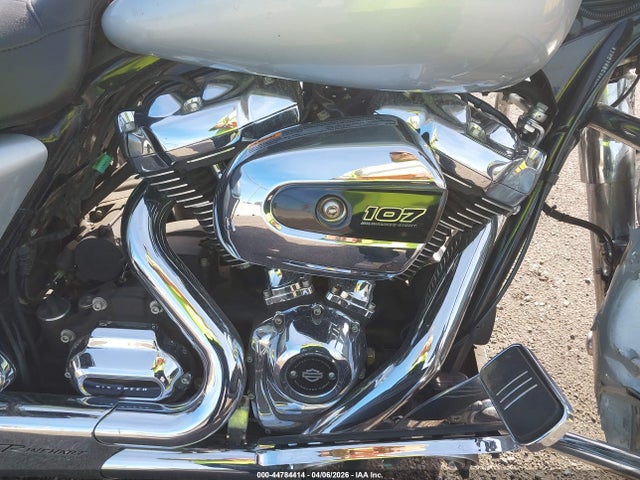 Harley-Davidson Flhx