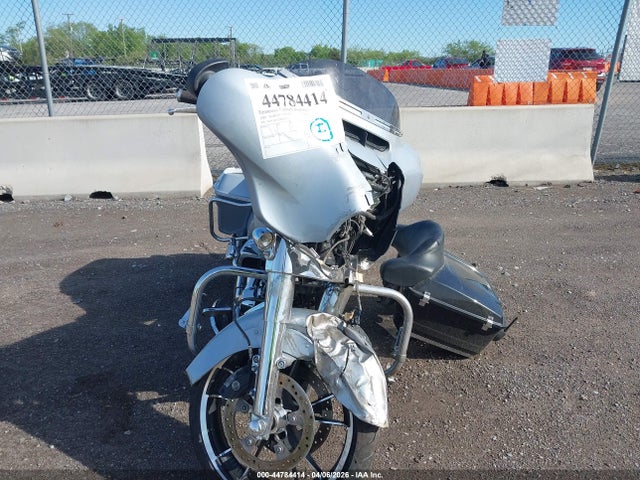 Harley-Davidson Flhx