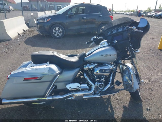 Harley-Davidson Flhx