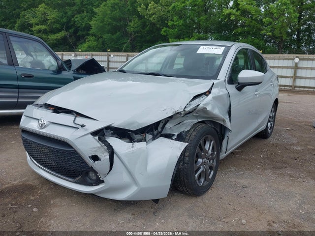 Toyota Yaris Le