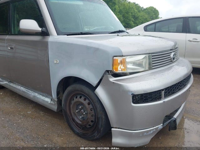 Scion xB