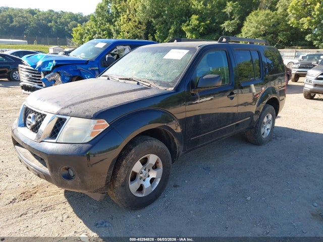 Nissan Pathfinder S