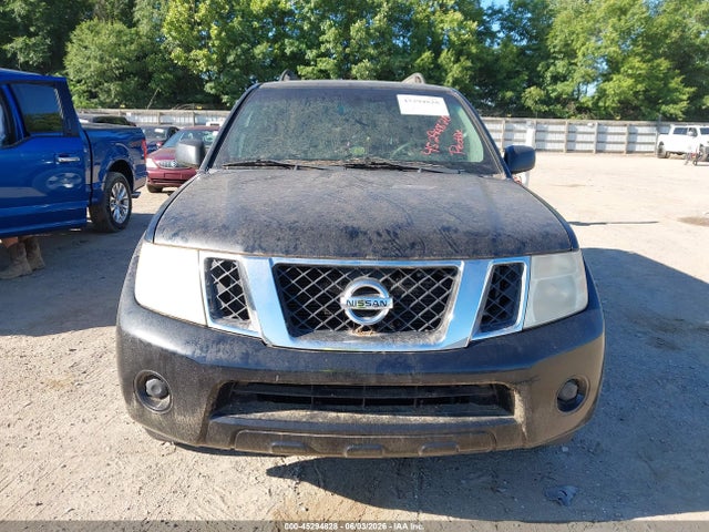 Nissan Pathfinder S