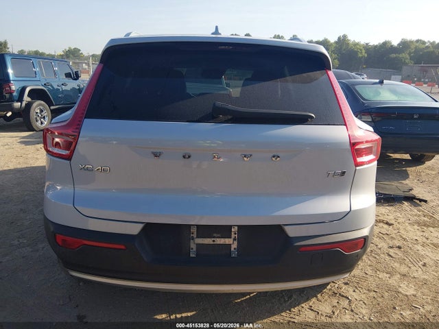 Volvo XC40 T5 Momentum