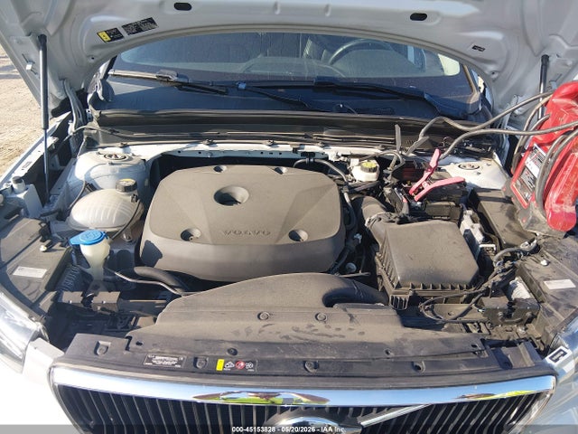 Volvo XC40 T5 Momentum